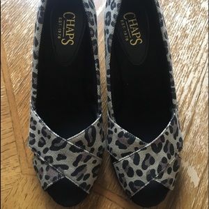 Chaps wedge shoes